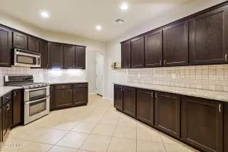 Photo #5: 6333363 Listing 