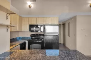 Photo #6: 6333459 Listing 