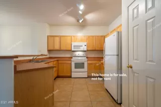 Photo #5: 6333816 Listing