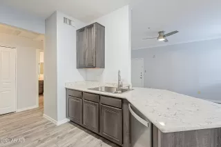 Photo #4: 6333828 Listing