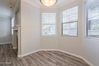 Photo #6: 6333828 Listing