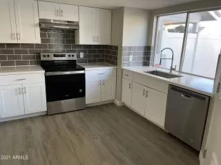 Photo #2: 6333858 Listing 