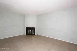 Photo #5: 6334107 Listing 