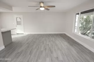 Photo #5: 6334271 Listing