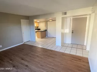 Photo #2: 6334299 Listing