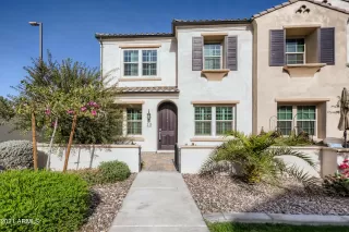 Photo #1: 6334517 Listing