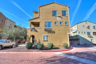 Photo #3: 6334718 Listing