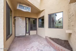 Photo #2: 6335025 Listing 