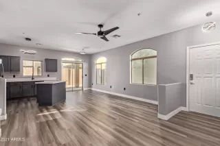 Photo #1: 6335044 Listing