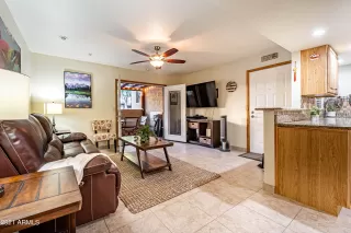 Photo #3: 6335123 Listing