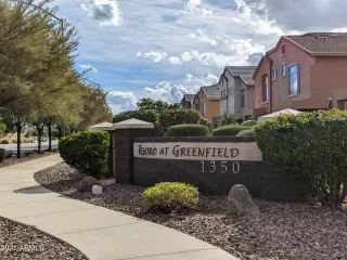 Photo #3: 6335163 Listing 