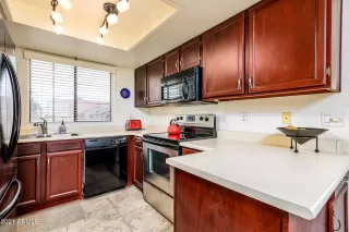 Photo #3: 6335210 Listing 