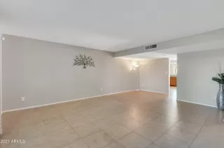 Photo #3: 6335214 Listing