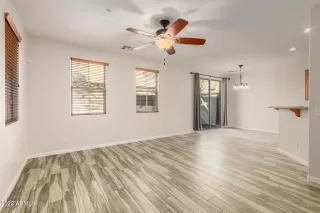 Photo #4: 6335534 Listing