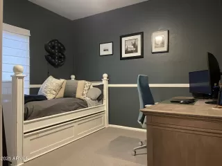 Photo #5: 6335666 Listing