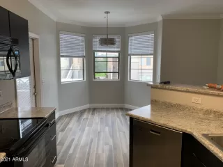 Photo #4: 6335940 Listing