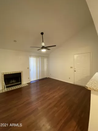 Photo #2: 6336220 Listing 