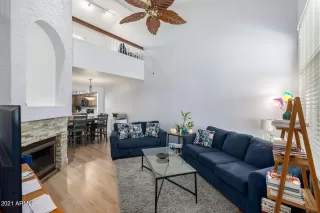 Photo #3: 6336371 Listing 