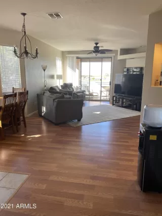 Photo #4: 6336584 Listing