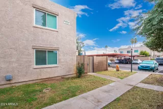 Photo #3: 6336673 Listing