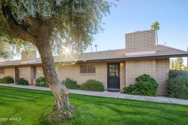 MLS: 6336725 Condo For Sale