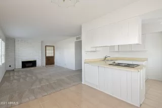 Photo #4: 6336725 Listing