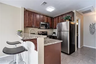 Photo #6: 6336812 Listing