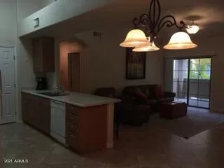 Photo #2: 6336816 Listing 