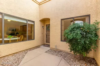 Photo #3: 6336848 Listing