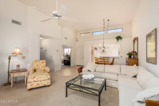 Photo #4: 6336848 Listing