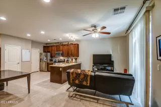 Photo #4: 6337064 Listing 