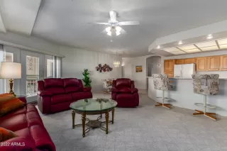 Photo #6: 6337775 Listing