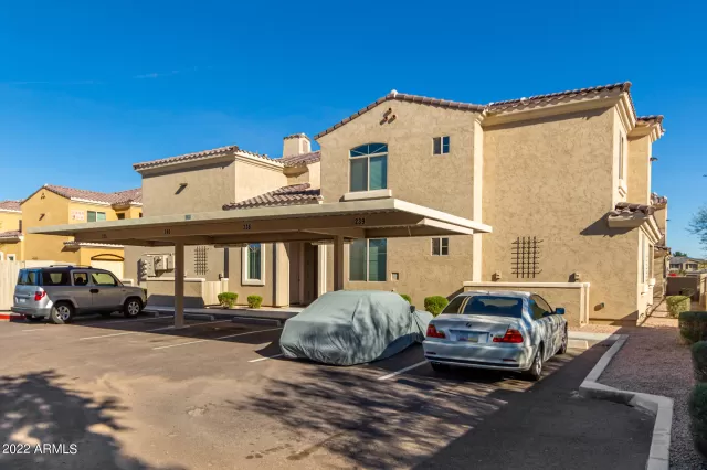 MLS: 6338138 Condo For Sale