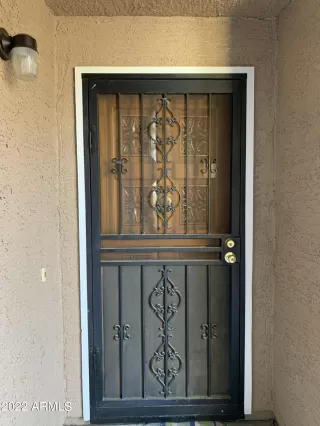 Photo #5: 6338201 Listing