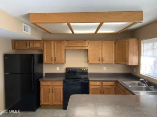 Photo #6: 6338201 Listing