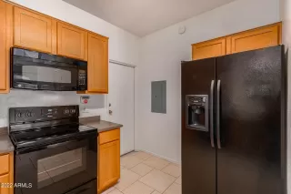 Photo #4: 6338487 Listing 