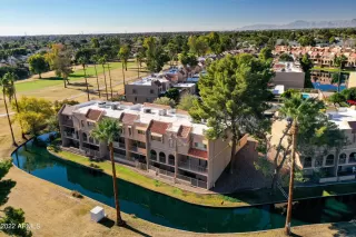 Photo #3: 6338500 Listing