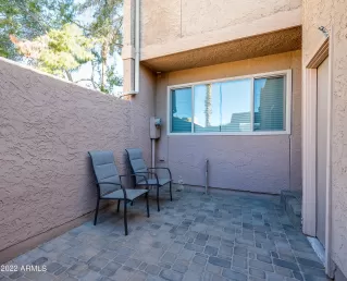 Photo #5: 6338500 Listing