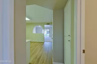 Photo #4: 6338616 Listing