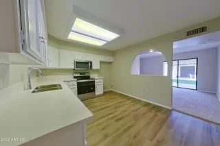 Photo #6: 6338616 Listing