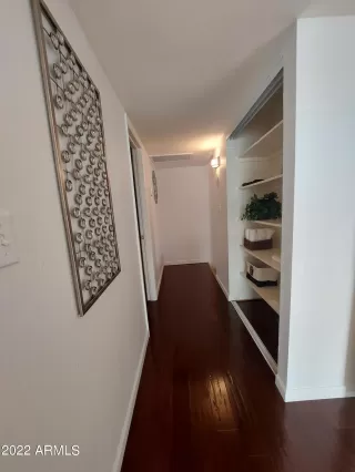 Photo #6: 6338813 Listing