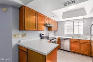 Photo #2: 6338875 Listing