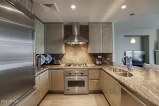 Photo #5: 6339247 Listing 