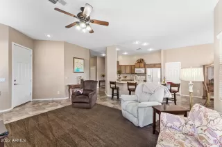 Photo #2: 6339407 Listing