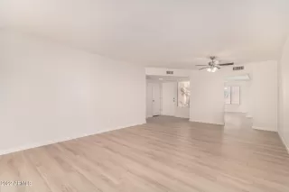 Photo #3: 6339414 Listing