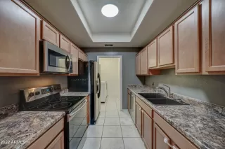 Photo #6: 6339535 Listing