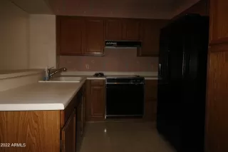 Photo #3: 6339685 Listing