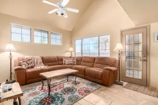 Photo #3: 6339710 Listing 