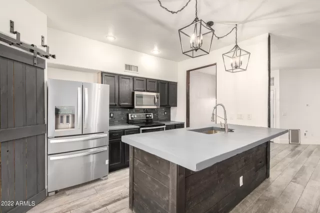 MLS: 6339712 Condo For Sale