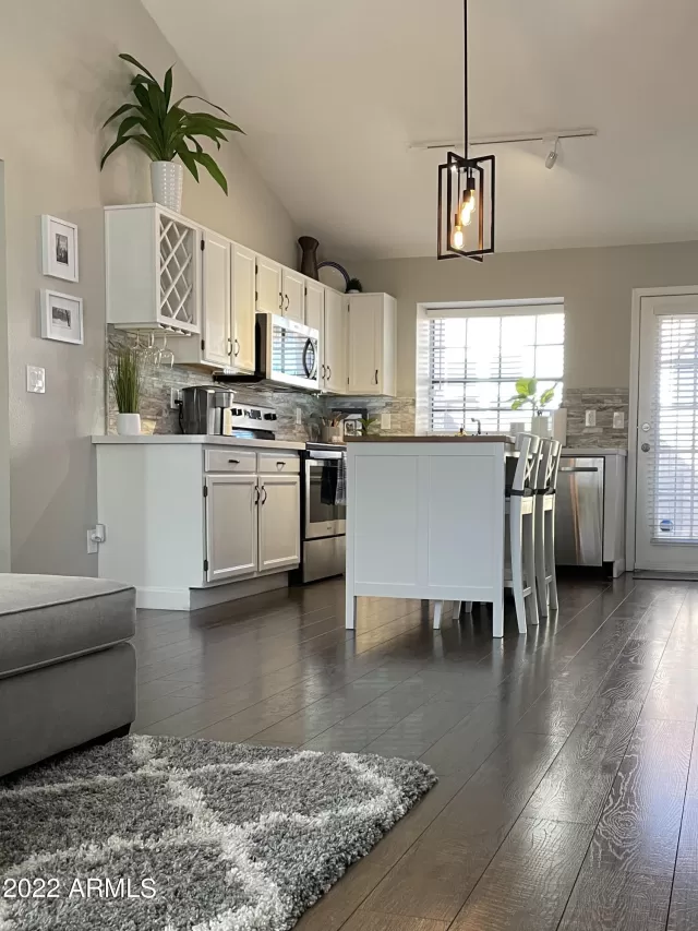 MLS: 6339789 Condo For Sale